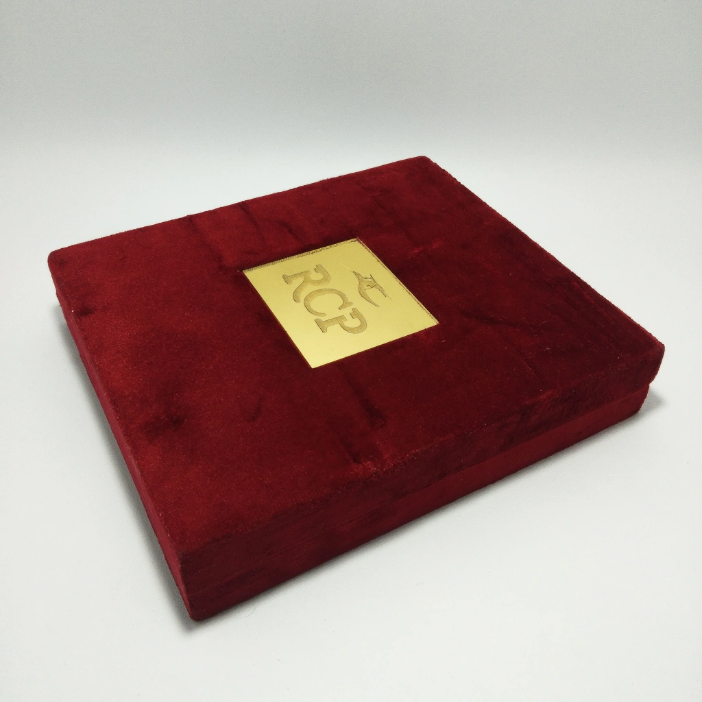 premium red velvet engrave necklace box 